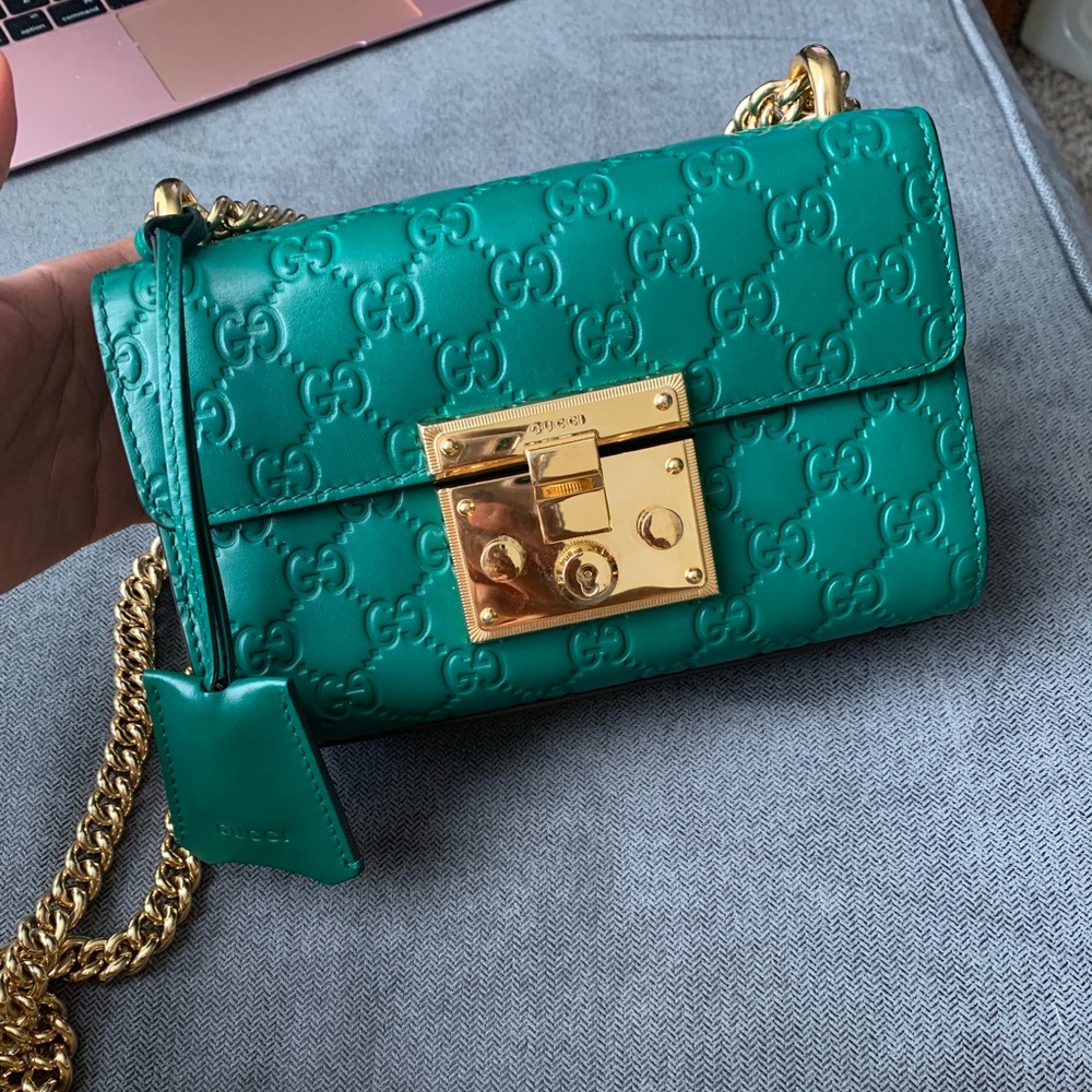 Gorgeous Green Gucci Padlock Small GG Shoulder Bag